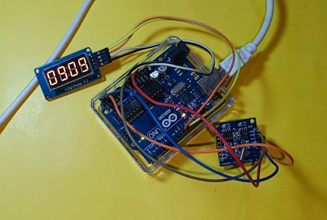 Digital clock using Arduino UNO