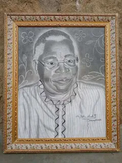 Talented Taraba Lady Draws Portrait Of Gov. Darius Ishaku, TY. Danjuma And Wole Soyinka