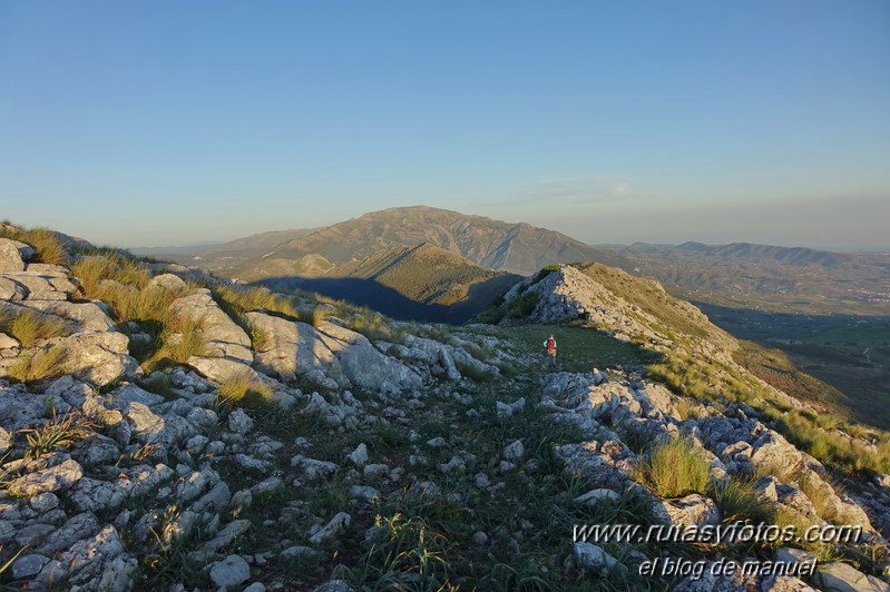 Sierra de Alhama: Puerto de Zafarraya - Hoyo del Toro - La Torca