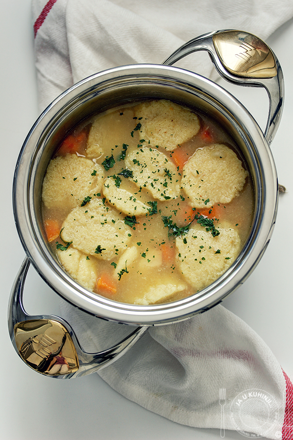 Leftover turkey soup