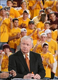 Digger Phelps holding orange highlighter