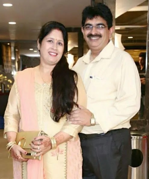 Yukti Thareja's parents