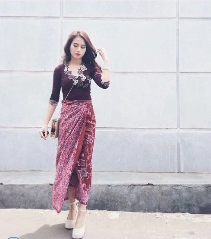 10 Model  Baju  Kebaya  Modern  Terbaru Paling Cantik  2019 