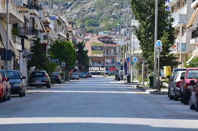 Άδειες πόλεις Ναύπλιο και Άργος - Μέτα το μεσημέρι αναμένει με μπλόκα η αστυνομία τους παραβάτες