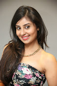 Bhanusri Mehra latest glam pics-thumbnail-20