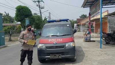 JEMPUT BOLA,  POSKO SWAB POLSEK TAMBELANG DATANGI WARGA DESA SUKAMANTRI 