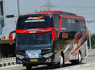 Bus Subur Jaya Galaxy