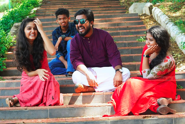 Thanneer Mathan Dinangal (2019) : Ee Jaathikkathottam Song Lyrics