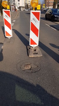 Straßeneinbruch Marienthaler Straße 2 - Foto WWZ