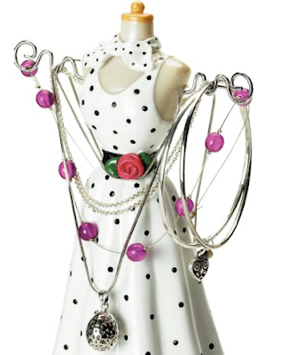 jewelry mannequins photograph