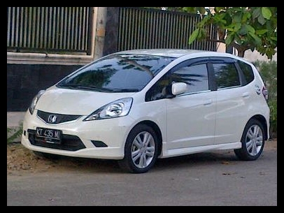 IKLAN BISNIS SAMARINDA Dijual Honda Jazz  RS  2011 Matic 