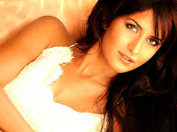  Babe-Katrina-Kaif-Wallpaper-119