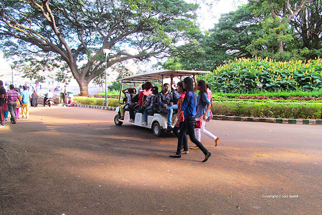 Battery Running Vehicle for Tourist, Lalbagh, Bangalore