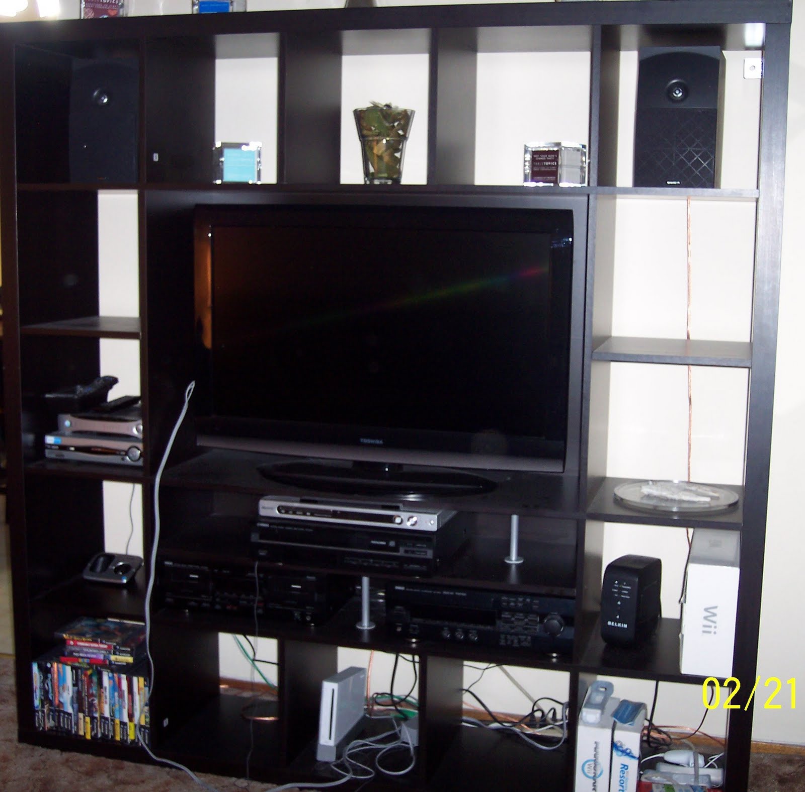 Twan's Tool Time: IKEA ENTERTAINMENT CENTER