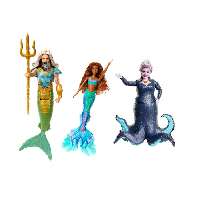Trois poupées Disney 2023 La Petite Sirène : Ariel, roi Triton et Ursula.