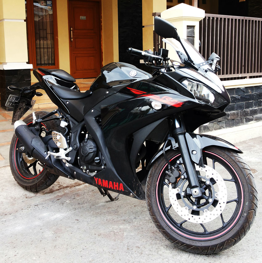  Yamaha  R15  2015 Showroom Motor  Bekas  Yogyakarta