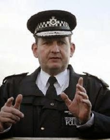Discuss the powers and functions of deputy commissioner or assistant commissioner