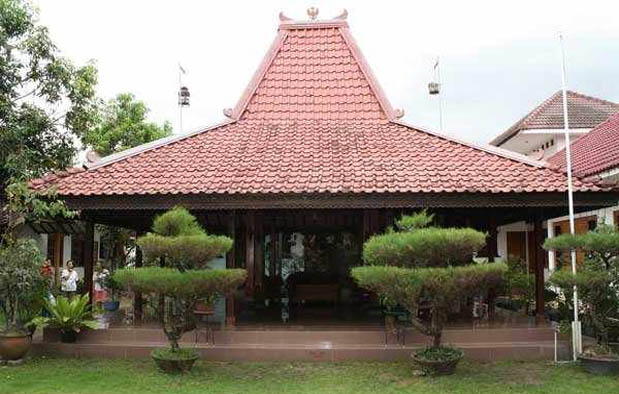 35 Rumah Adat di Indonesia Gambar dan Pembahasan 35 Rumah Adat di Indonesia Gambar dan Pembahasan