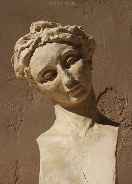 head, woman, sarah, myers, sculpture, art, contemporary, arte, escultura, modern, ceramic, ceramica, face, graceful, tranquil, tranquilo, modern, simple, crack, skulptur, kunst, large, life-sized, long, neck, tilted, design, figurative, close-up, eyes, big