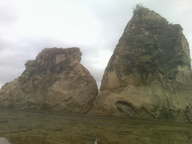 Tanjunng Selayar Bayah Pantai Sawarna