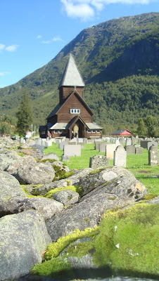 iglesia de madera Noruega