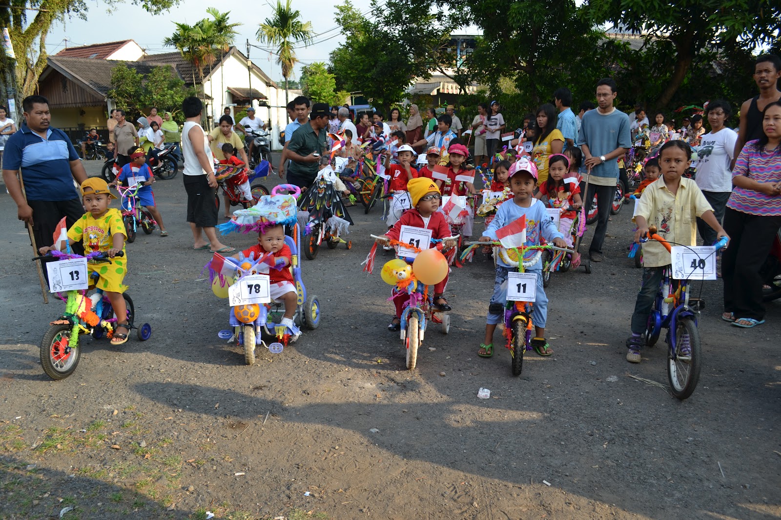 RW Pitulas BISA Sepeda  Hias  Anak  anak  RW XVII