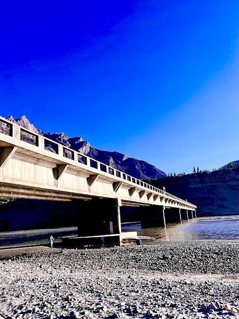 The beauty of the Skardu city-built Chomak Bridge is second to none