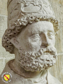 PULLIGNY (54) - Statue de Saint-Pierre (XVIe siècle)