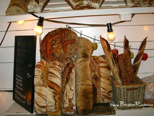 triss1_20110317_bread