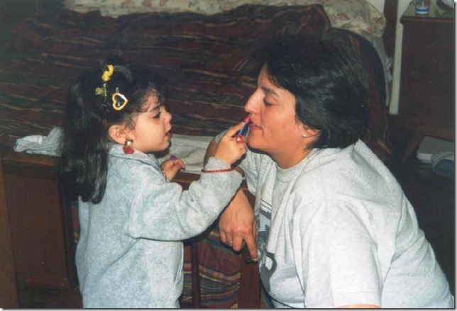 01_Carolina pintando a Gaby