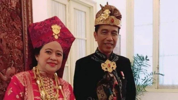 Foto Presiden Jokowi dan Ketua DPR RI Puan Muharani. Peer Besar Pemerintah Memulihkan Ekonomi Pasca Pandemi Covid-19.