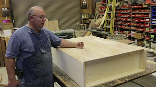 Beginning Woodworking, Building a Simple Bookcase