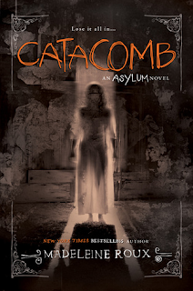 https://www.goodreads.com/book/show/23871125-catacomb