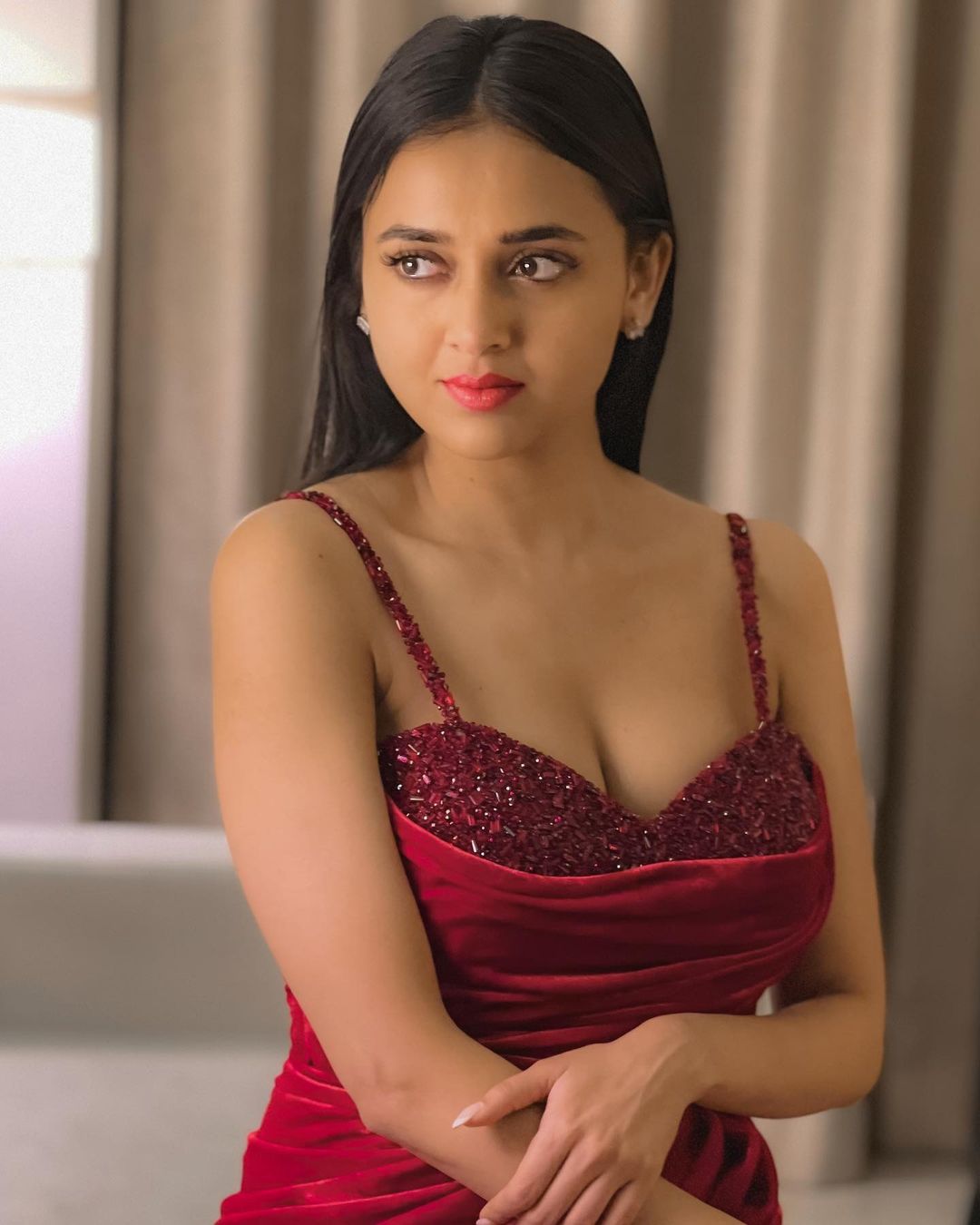 Tejasswi Prakash cleavage red dress
