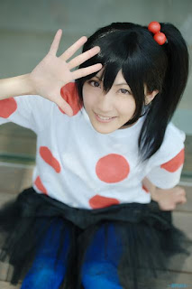 Chamaro Cosplay as Azusa Nakano from K-On!