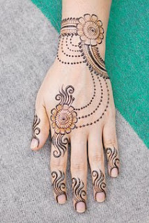 Beautiful Mehndi