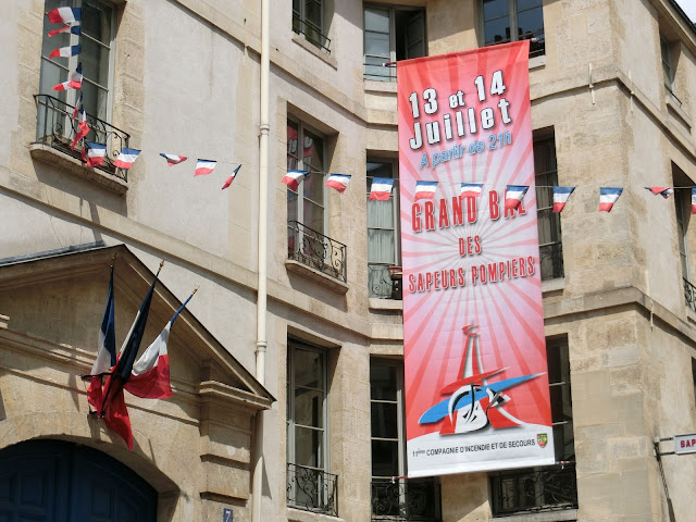 14 July, Paris, firestation dance