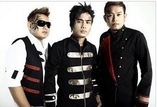  ialah band Indonesia yang didirikan di Bandung Kumpulan Lagu ST 12 mp3 Full Lengkap