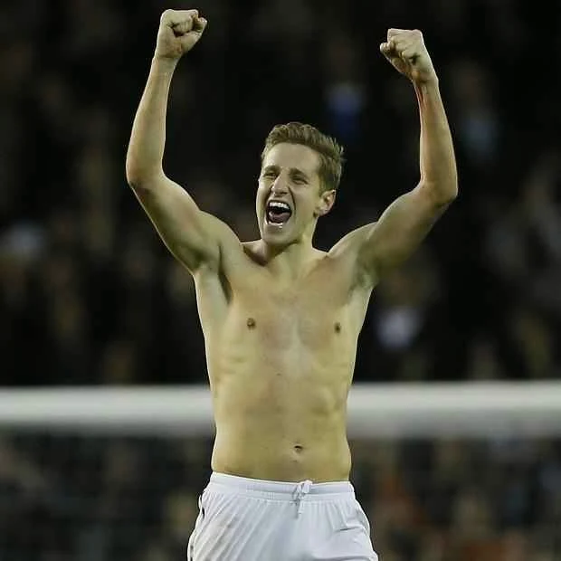 Michael Dawson Tottenham News Shorts