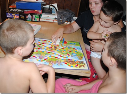 Summer, Curtis & Ethan playing CandyLand