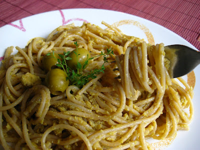 Potrawy z makaronem spaghetti