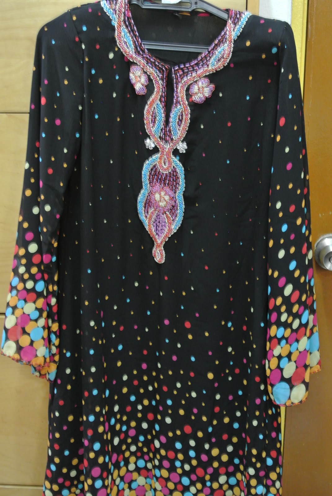 Pakaian Wanita