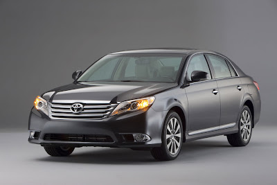 2011 Toyota Avalon First Look