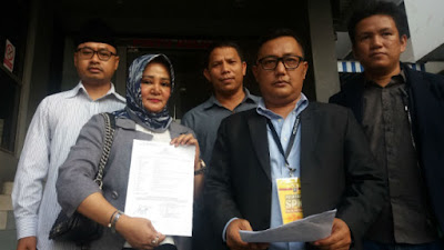 Relawan Prabowo-Sandi Laporkan Farhat Abbas ke Polda Metro Jaya 