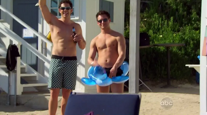 Ty Brown Shirtless on The Bachelorette s6e02