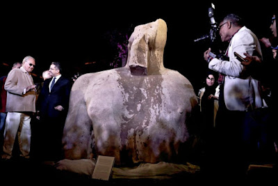 Αποκαλύφθηκε η ταυτότητα του κολοσσιαίου αγάλματος που βρέθηκε στο Κάιρο