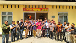Komunitas Wartawan, Datangi Polres Toba, Desak Polisi Tangkap Pelaku penganiaya Wartawan