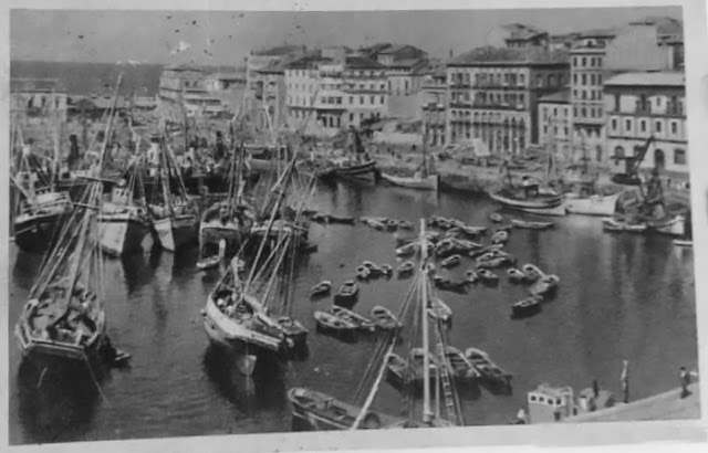 Puerto de Gijón sobre 1940.