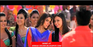 Asin hot in Bol Bachchan 