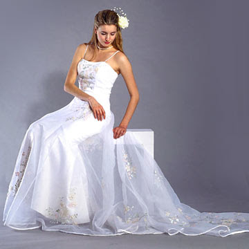 Elegant Wedding Dress 2010 Is Marriage Eternal